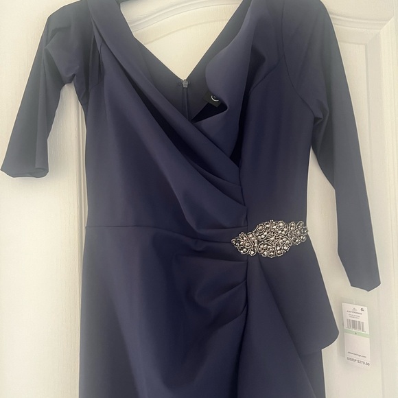 Brand new Alex Evenings gown - Picture 5 of 5